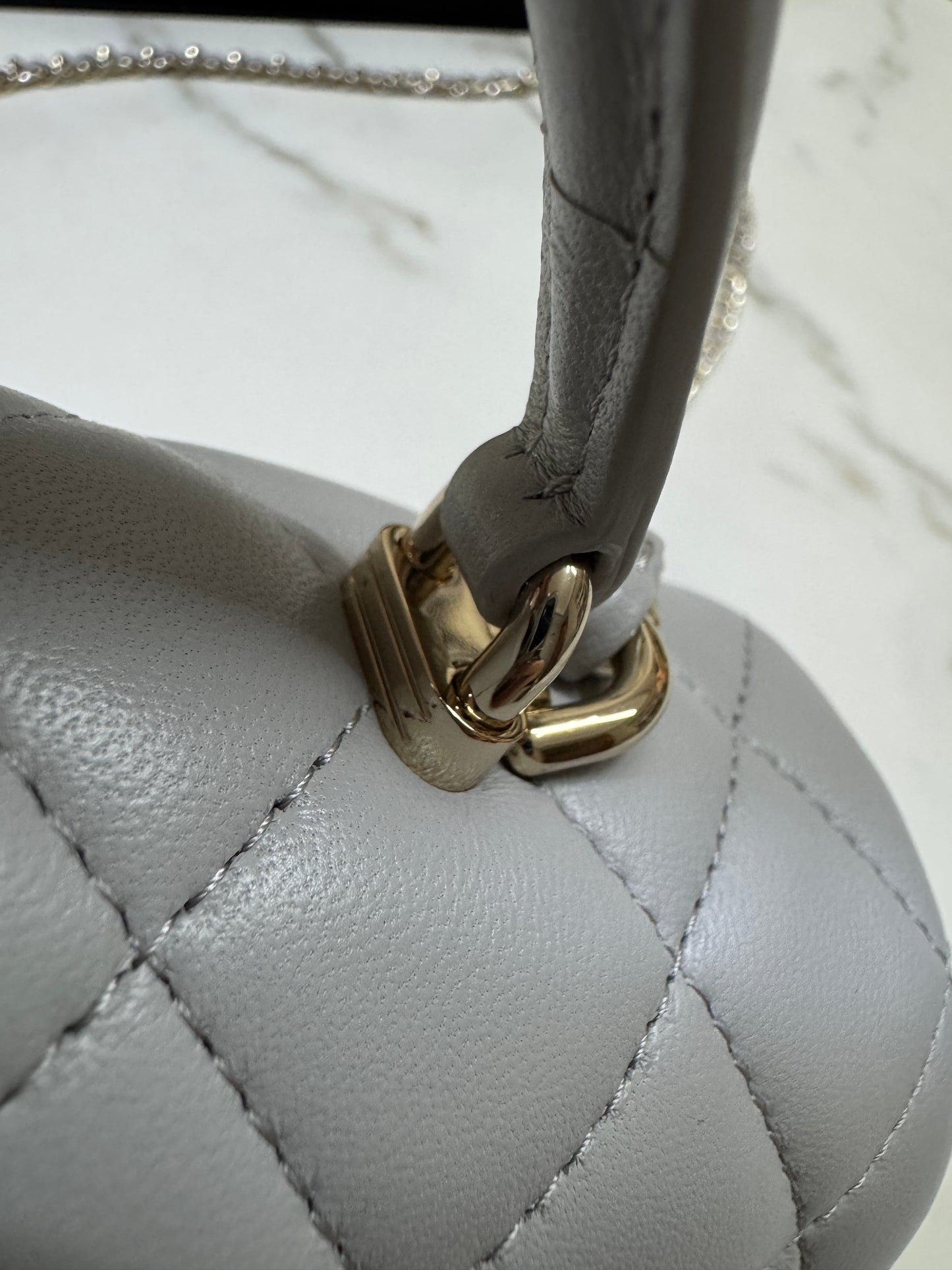 CHANEL Mini CF Handle 25P 淺灰色羊皮