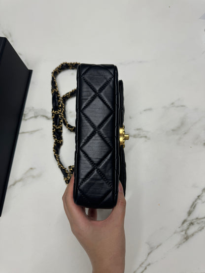 CHANEL 19系列 豆腐包 皺摺牛皮 黑色