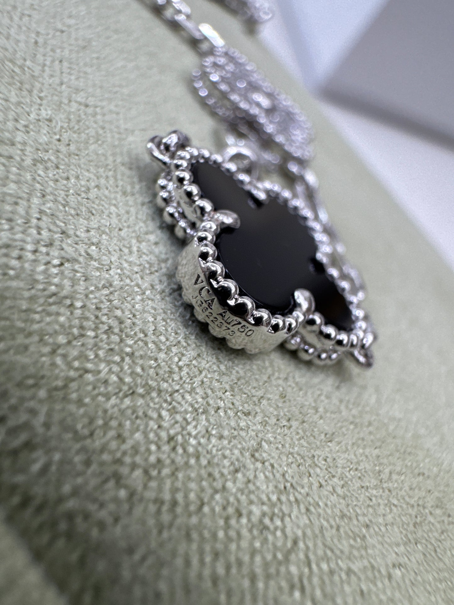 VCA Vintage Alhambra Bracelet 熊貓五花