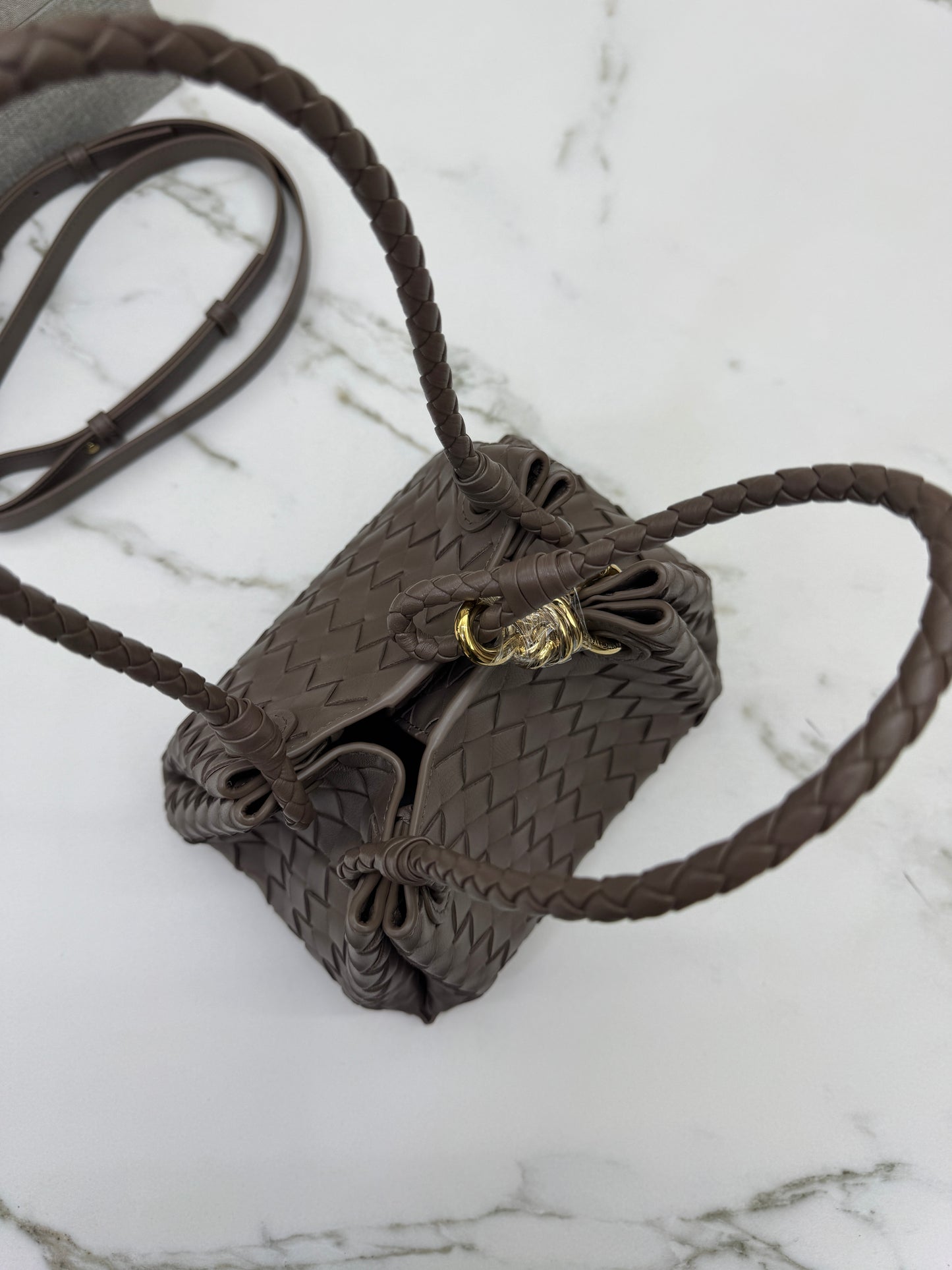 BV Parachute Small Pinecone