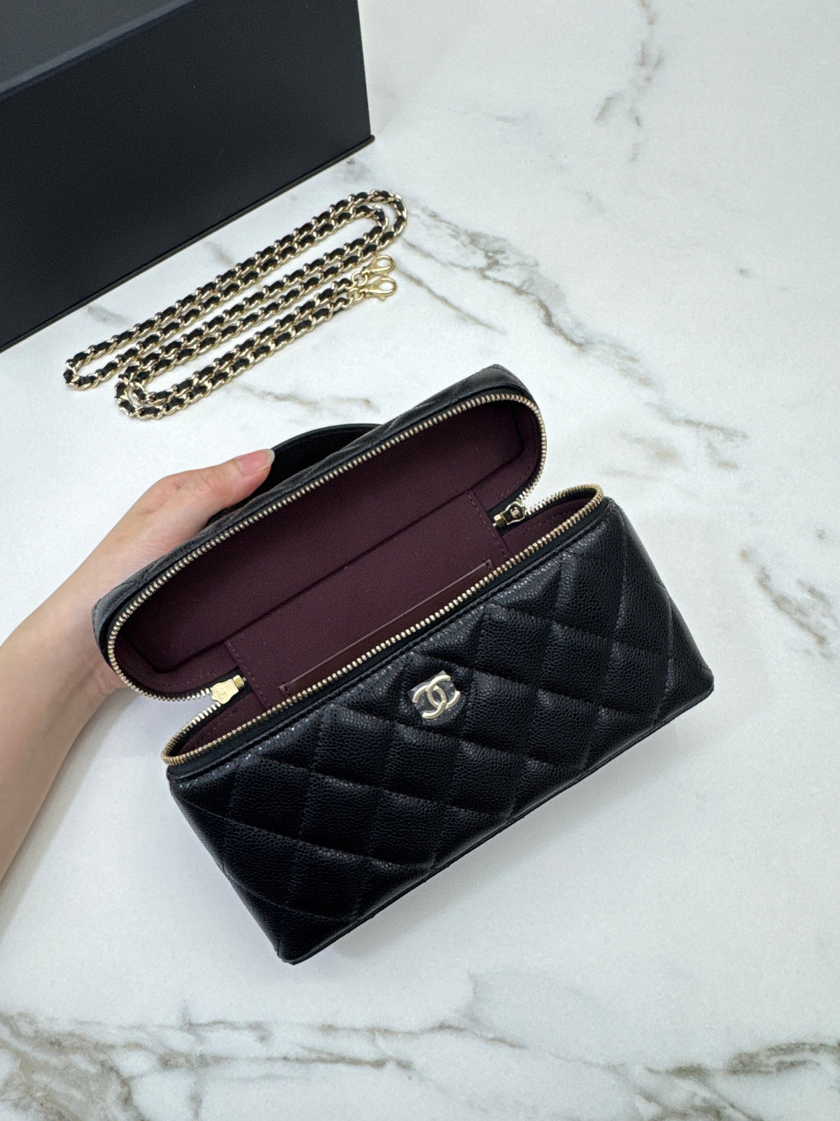 CHANEL LP盒子包 黑色牛皮 Vanity