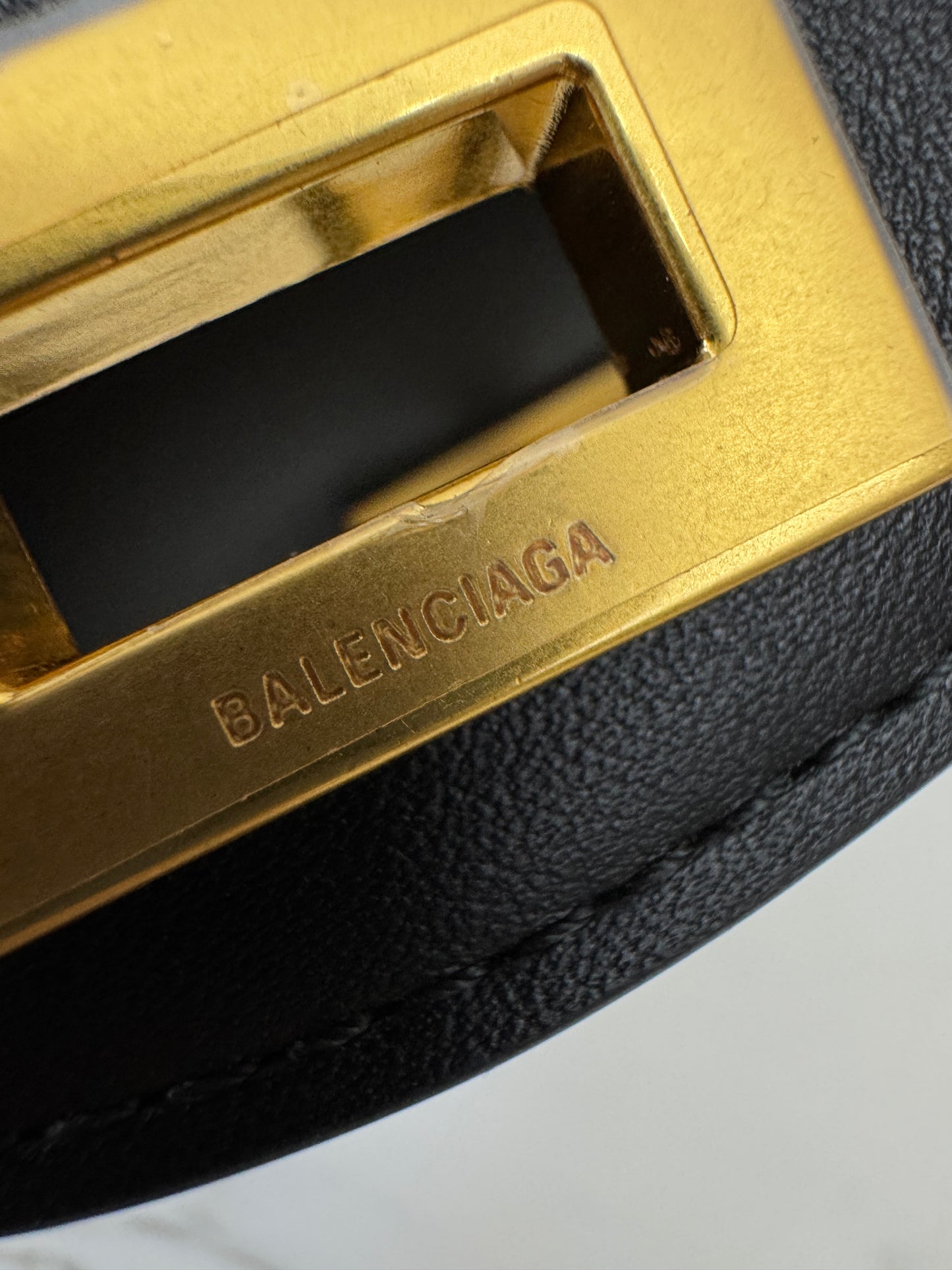 BALENCIAGA Le 7 Hobo