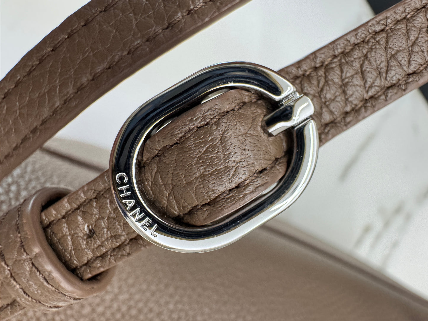CHANEL Maxi Flap Small 32cm 大象灰/ 深卡其色 Dark Khaki