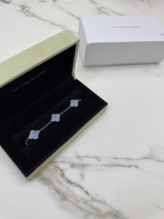 VCA Vintage Alhambra 五花藍玉髓手鏈