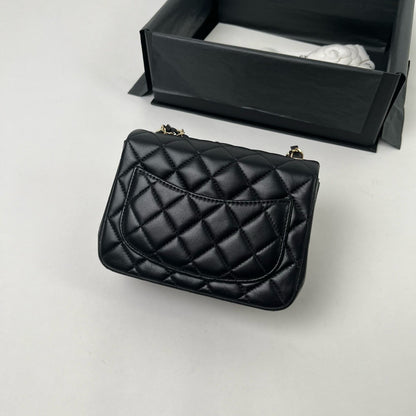 CHANEL CF17 方胖子 黑金羊皮 mini square