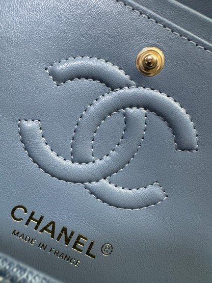 CHANEL 淺牛仔 CF23 淺金扣 Classic Flap Small［極罕少量］