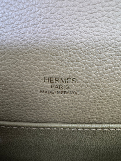 HERMES Roulis 19 奶茶色淺金扣 Chai Evercolor PBHW
