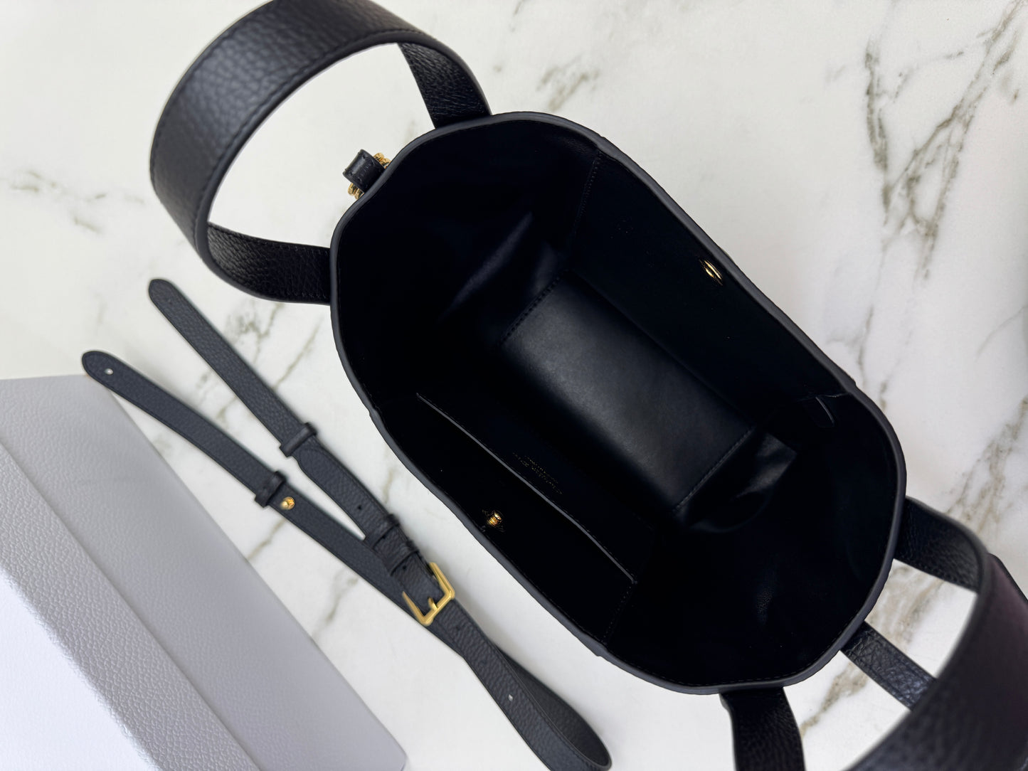 DIOR Signature 全皮小水桶