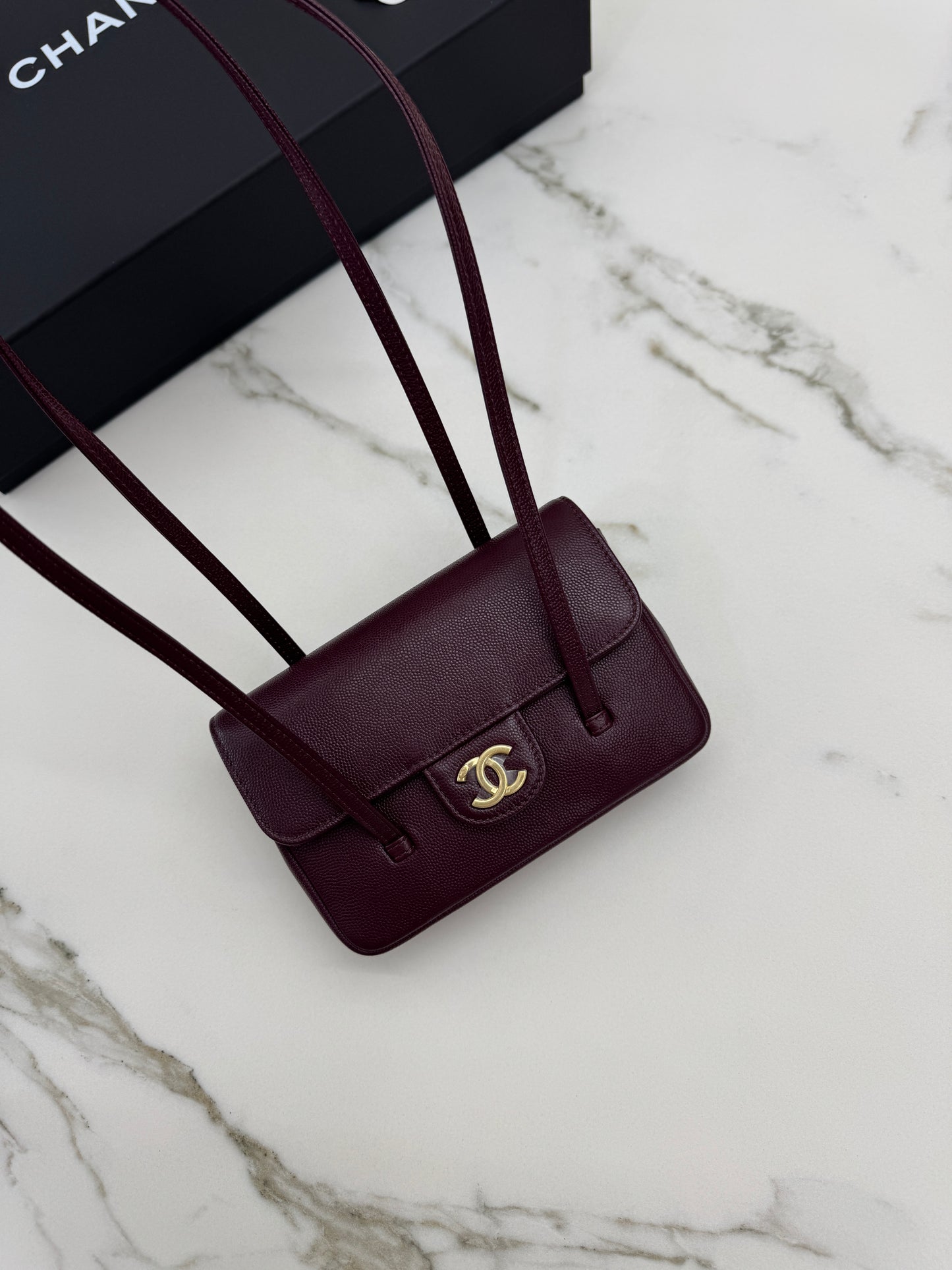 CHANEL Preppy Coco Mini 酒紅色
