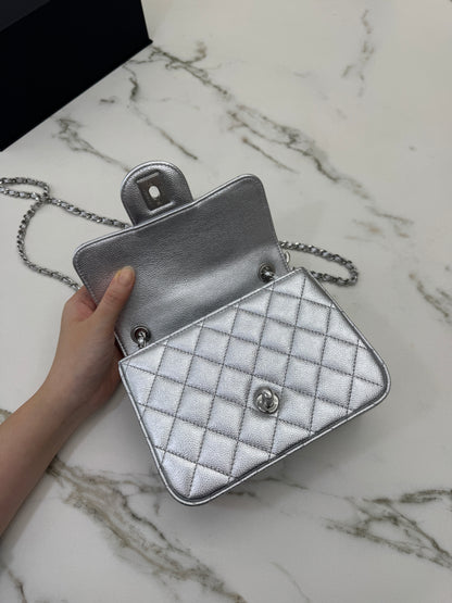 CHANEL 25B調節扣 銀色方胖子 Mini CF Square Caviar Calfskin