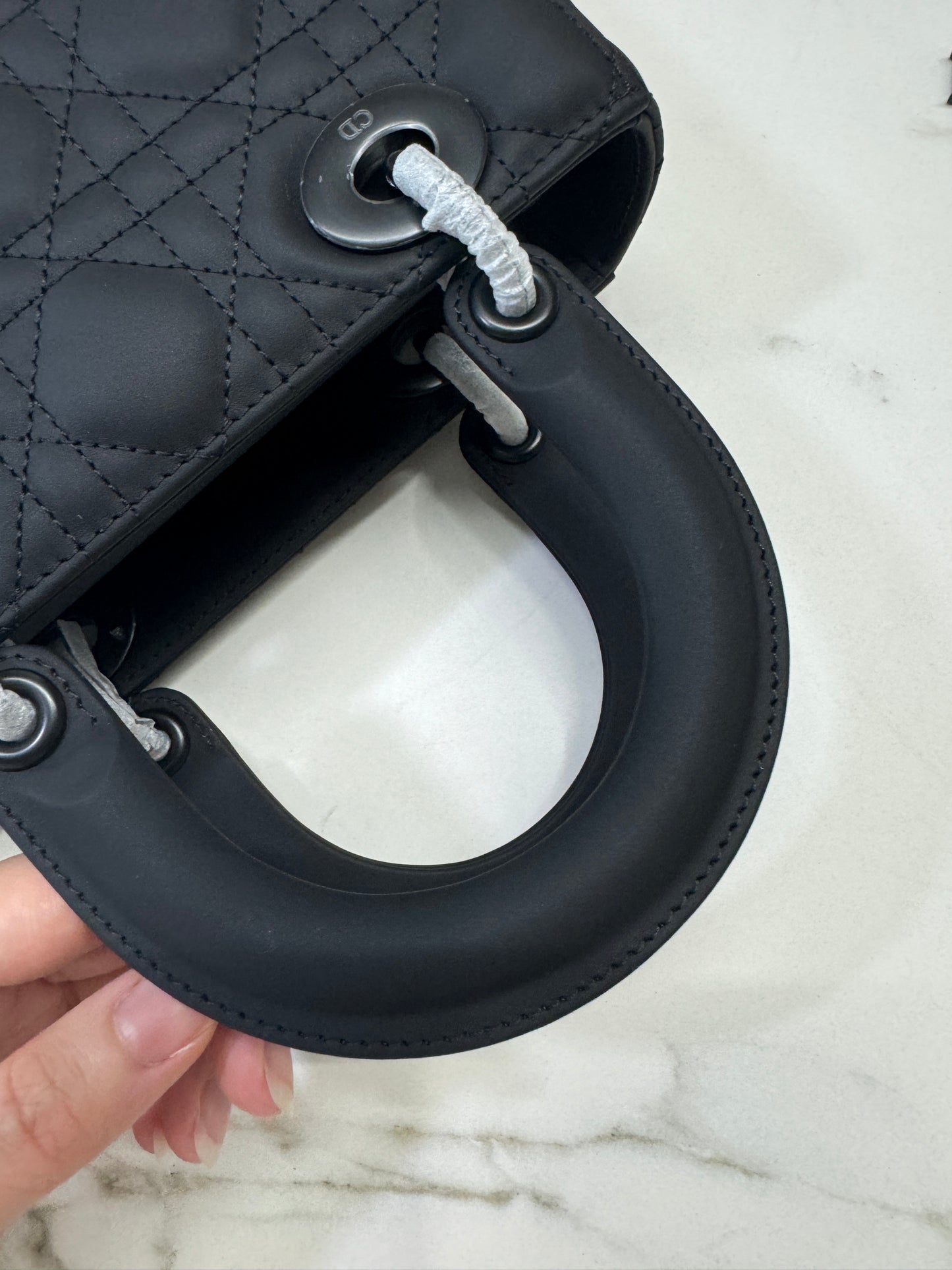 DIOR Lady 4格 磨砂黑 Small