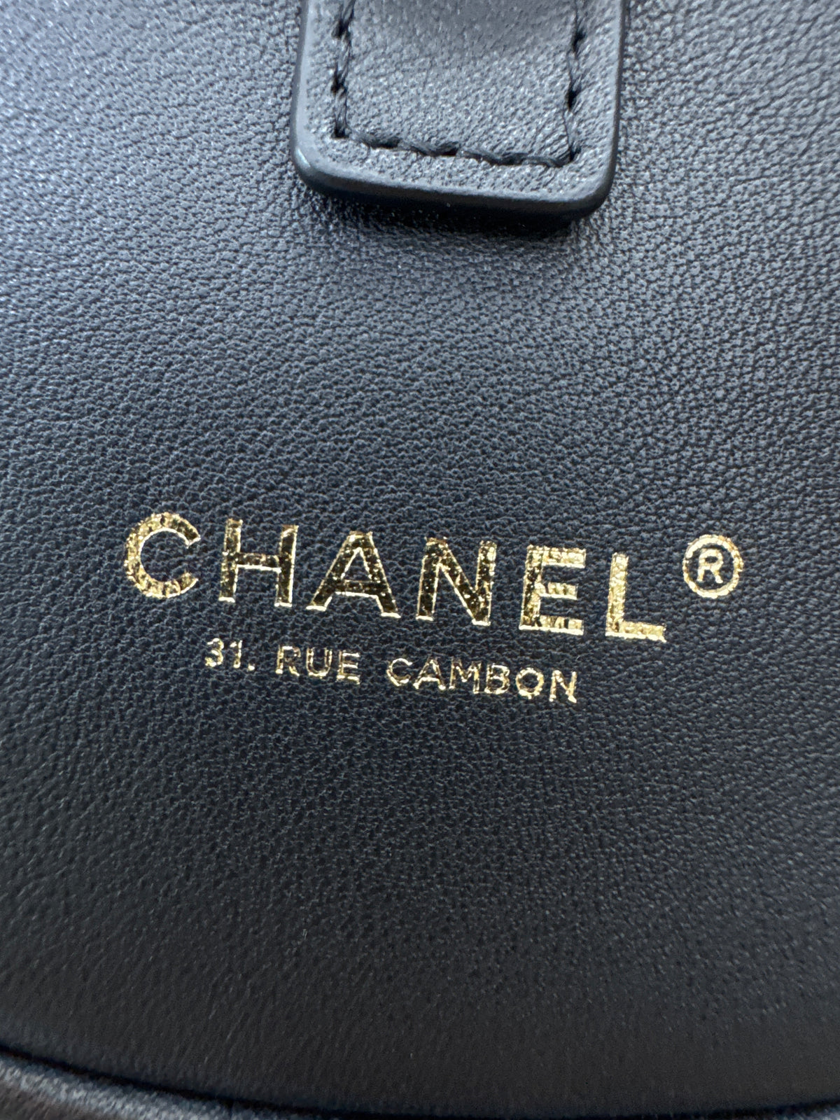 CHANEL 26A Mini 保齡球包 黑色