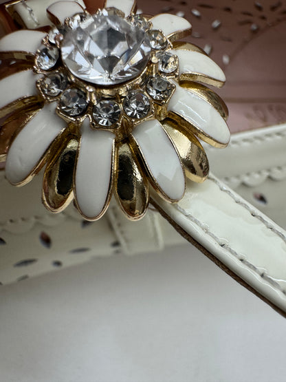 RV 小雛菊鏤空 Mary Jane