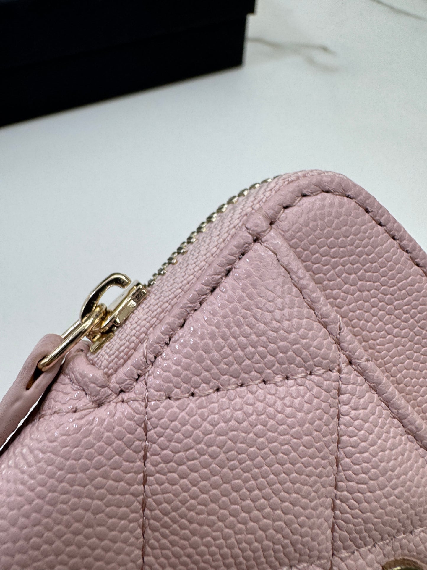 CHANEL 吐司零錢包 22B櫻花粉