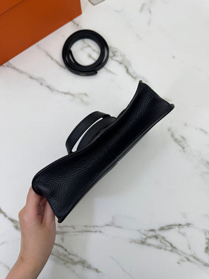 HERMES Halzan 25 黑金 Noir TC GHW