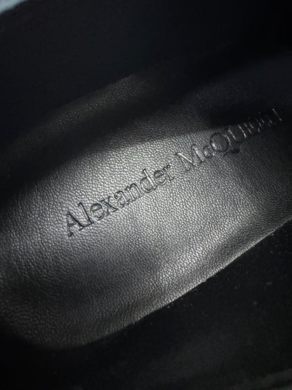 McQUEEN Tread Slick Canvas