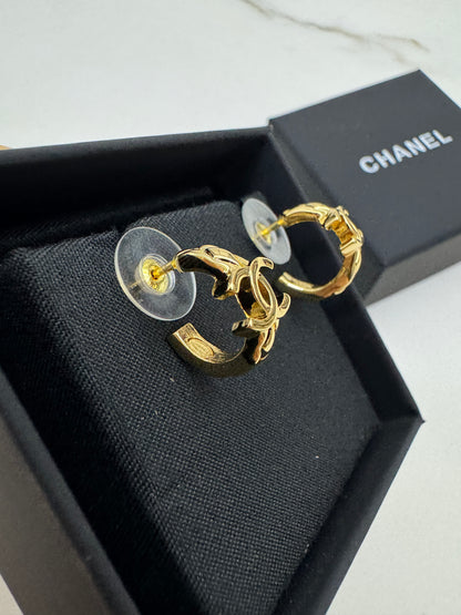 CHANEL 26P 菱格紋圈型耳環