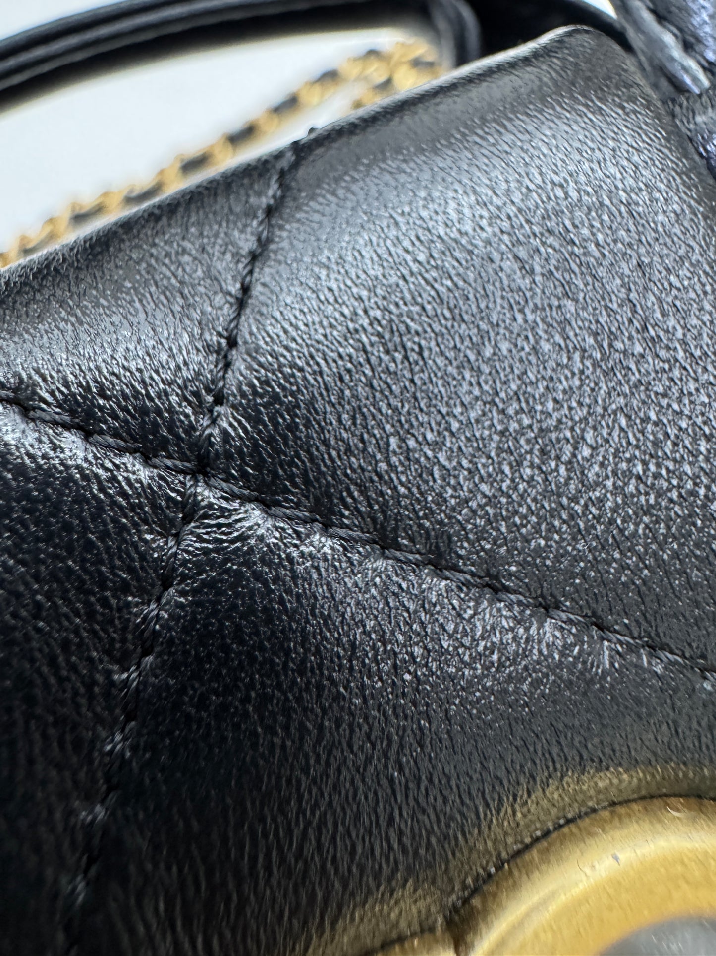 CHANEL 25K Mini 蝴蝶結包 綿羊皮