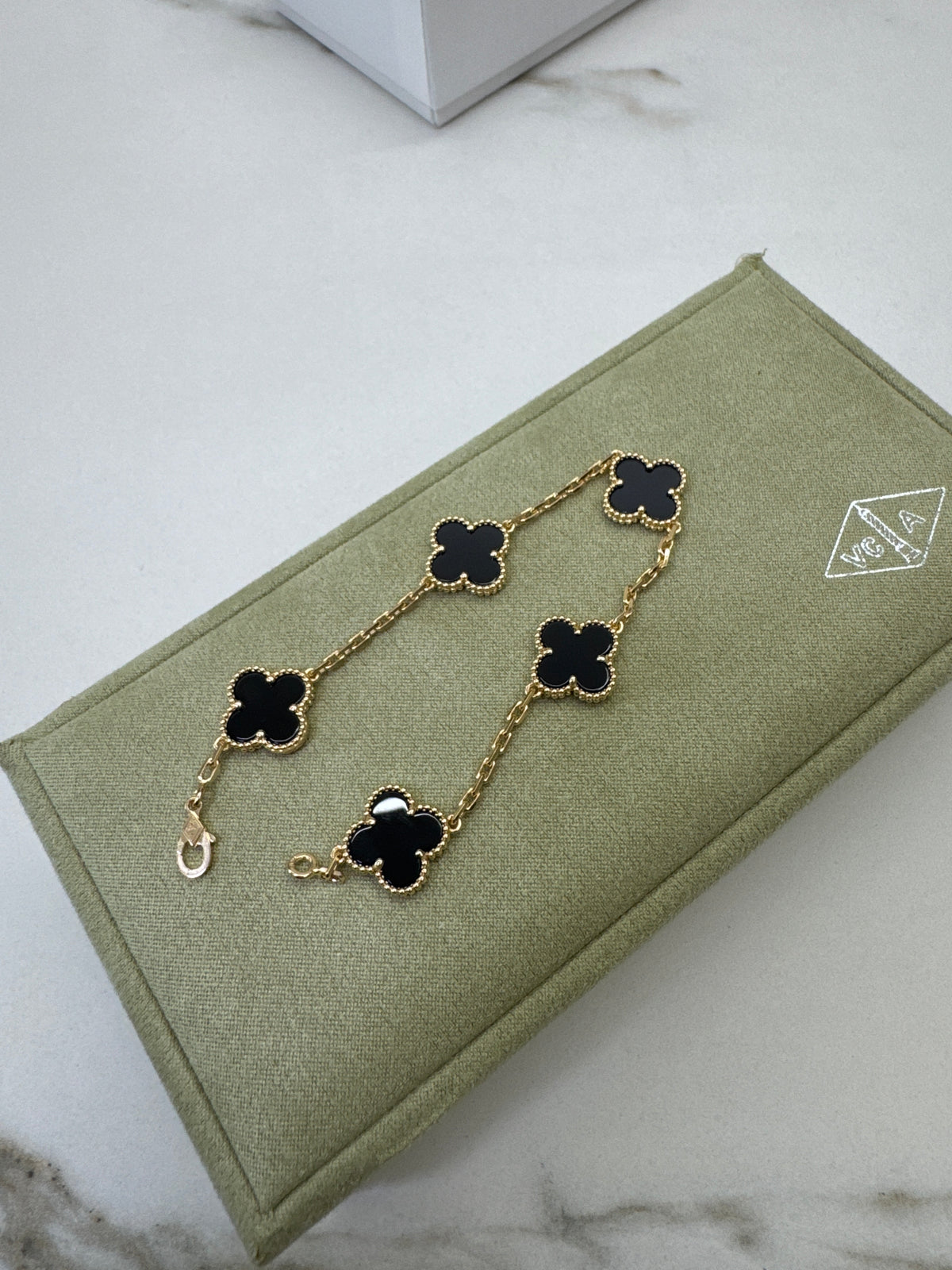 VCA Vintage Alhambra Bracelet 黑玉髓