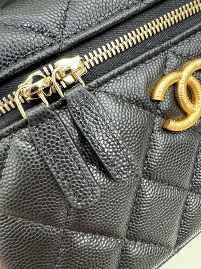 CHANEL 25P 拉絲金扣 LP盒子包