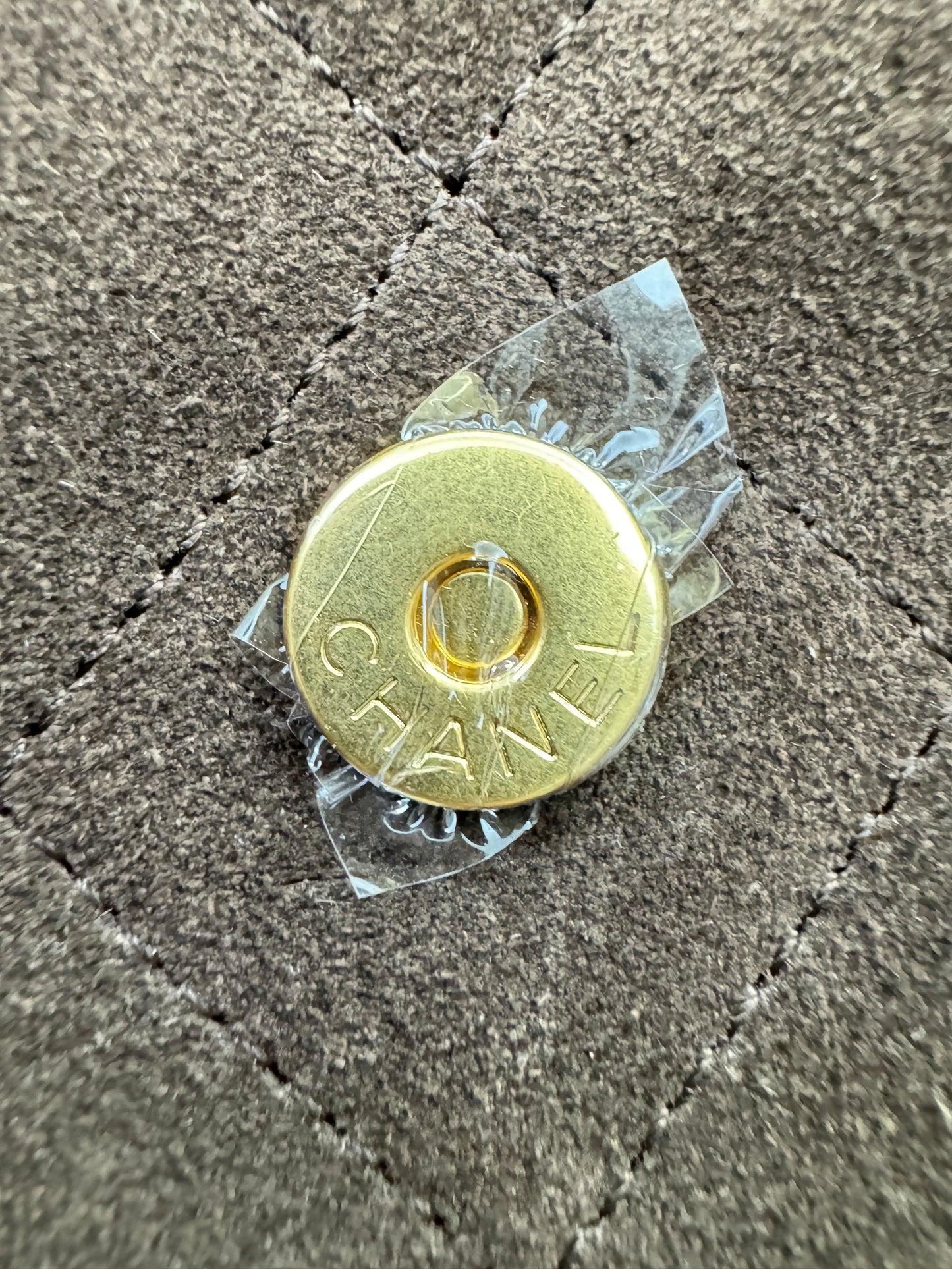 CHANEL 25Bag 麂皮深棕色 Small