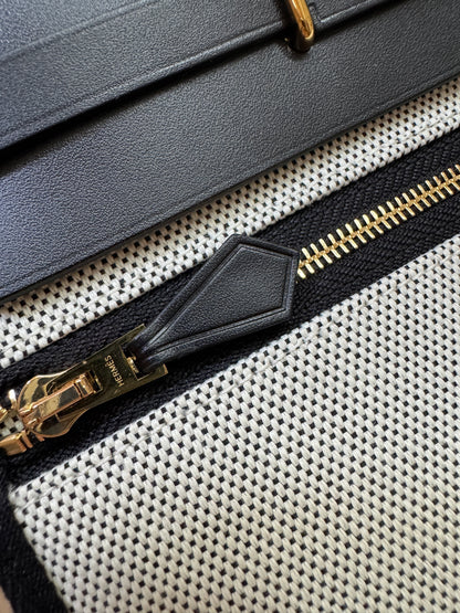 HERMES Mini Herbag 熊貓色 金扣 H Viking 帆布