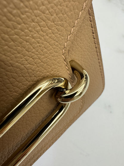 HERMES Roulis 19 奶茶色淺金扣 Chai Evercolor PBHW