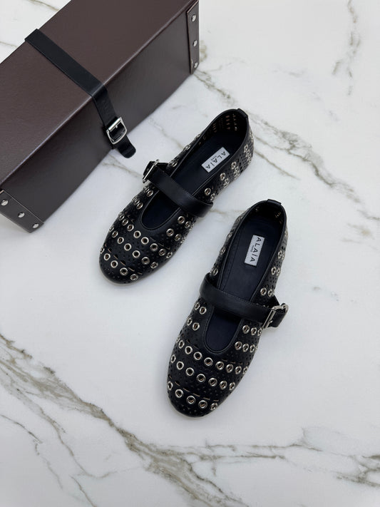 ALAIA 柳釘芭蕾舞鞋