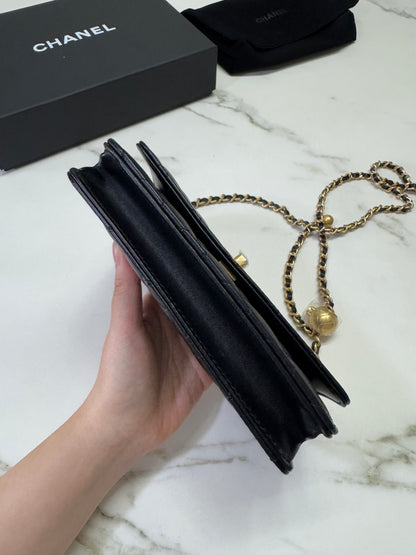 CHANEL 金球woc