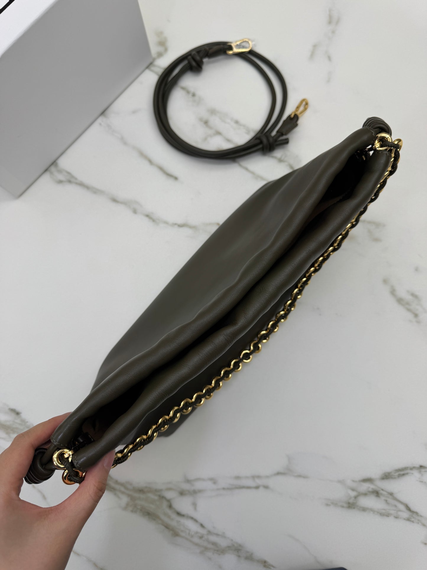 LOEWE Flamenco Purse Medium 卡其綠