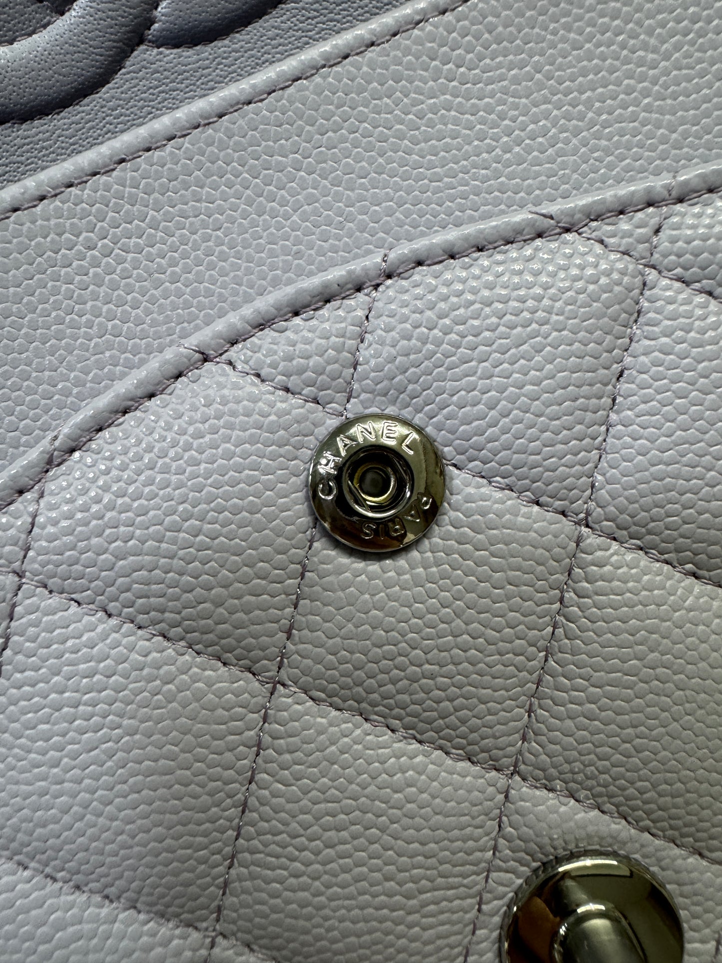 CHANEL CF25 Medium 21K香芋紫銀扣 牛皮 caviar