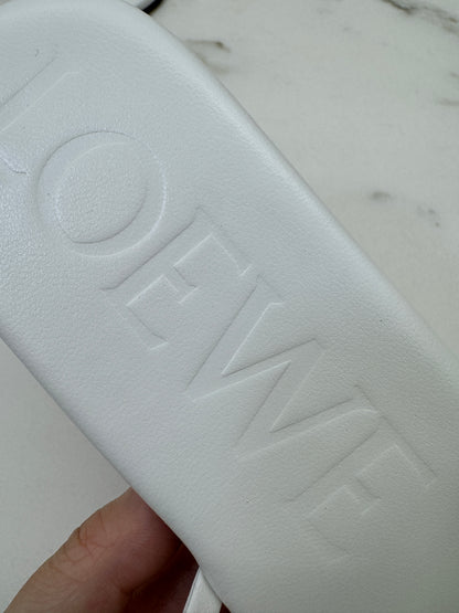 LOEWE Anagram 拖鞋