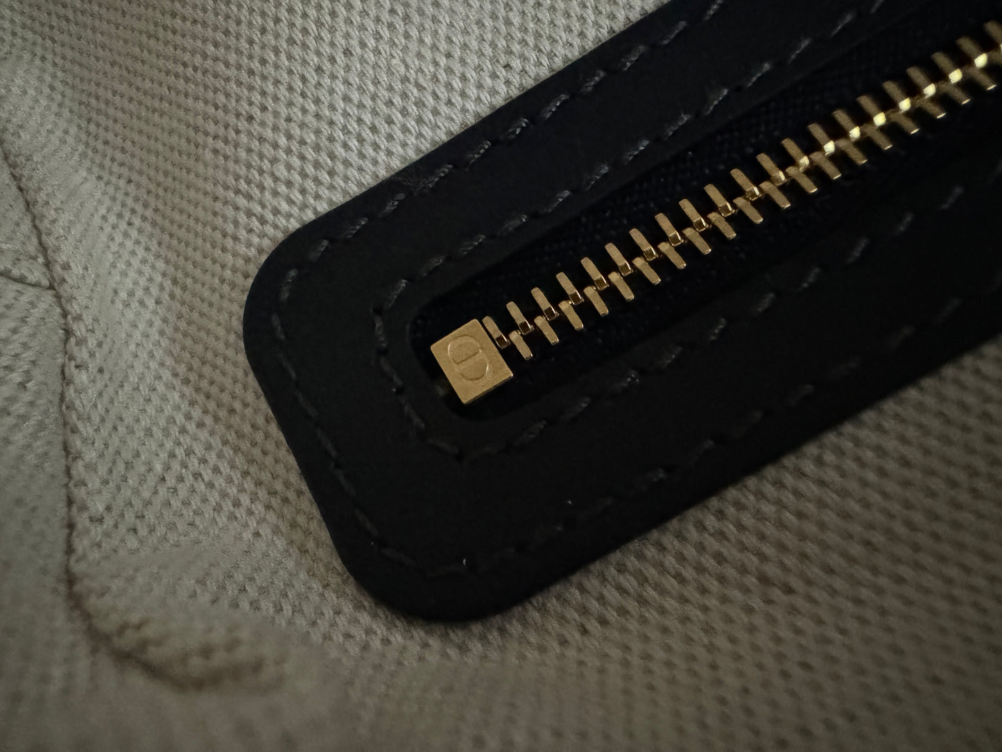 DIOR Groove 20cm 小號