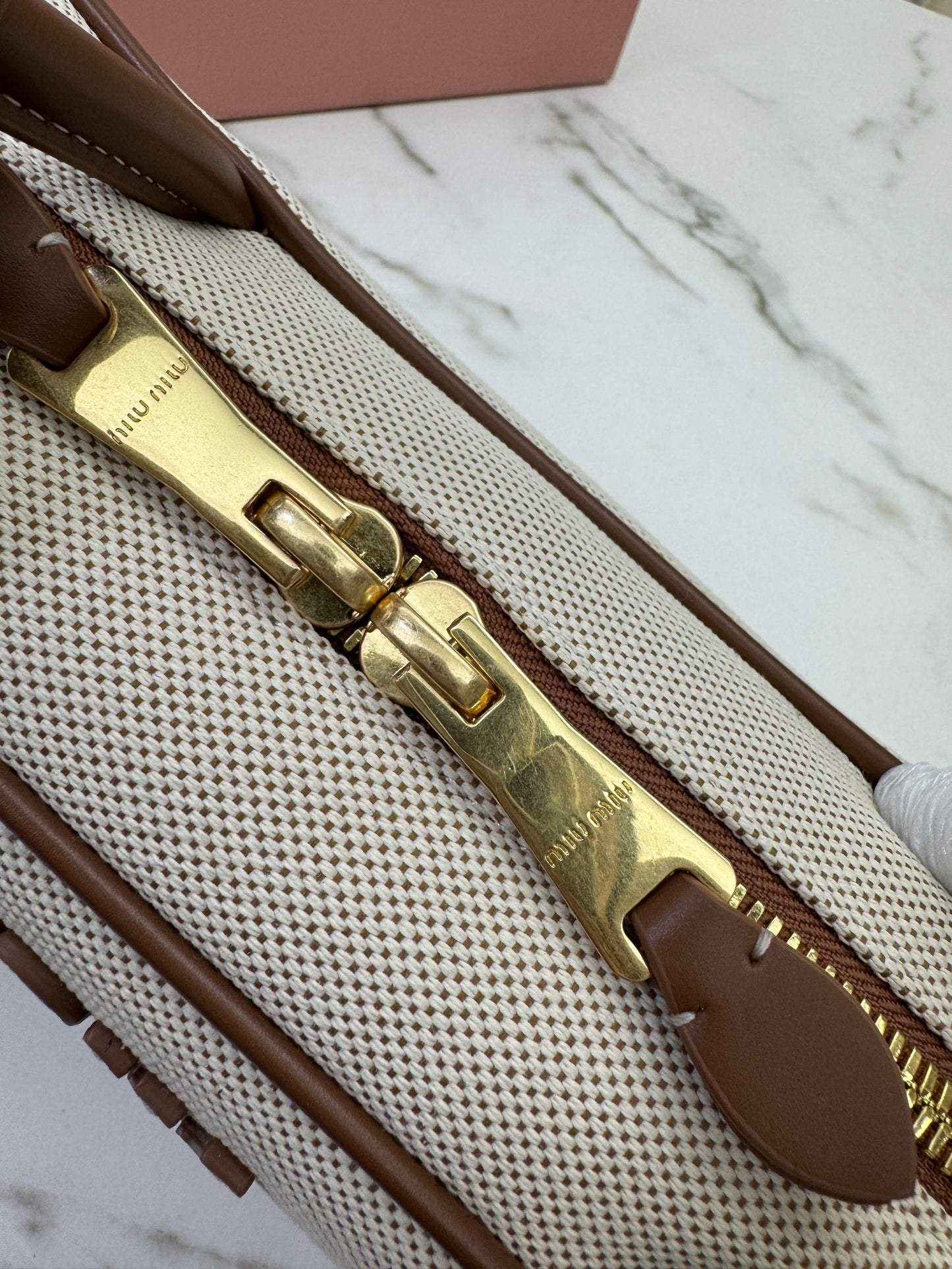 MIU MIU Beau 帆布