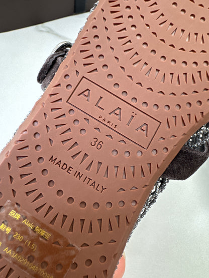 ALAIA 水鑽魚網鞋 深棕色￼