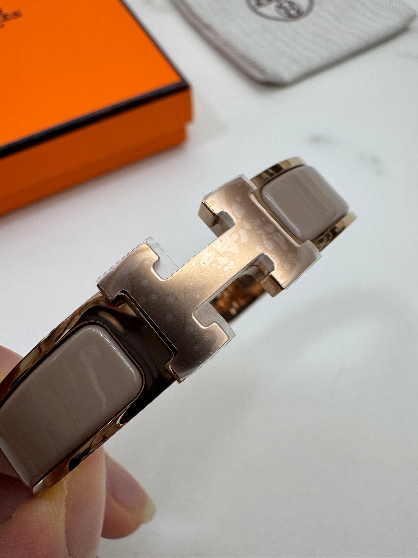 HERMES Clic H Bracelet 奶茶灰玫瑰金扣 Marron Glace Rose Gold