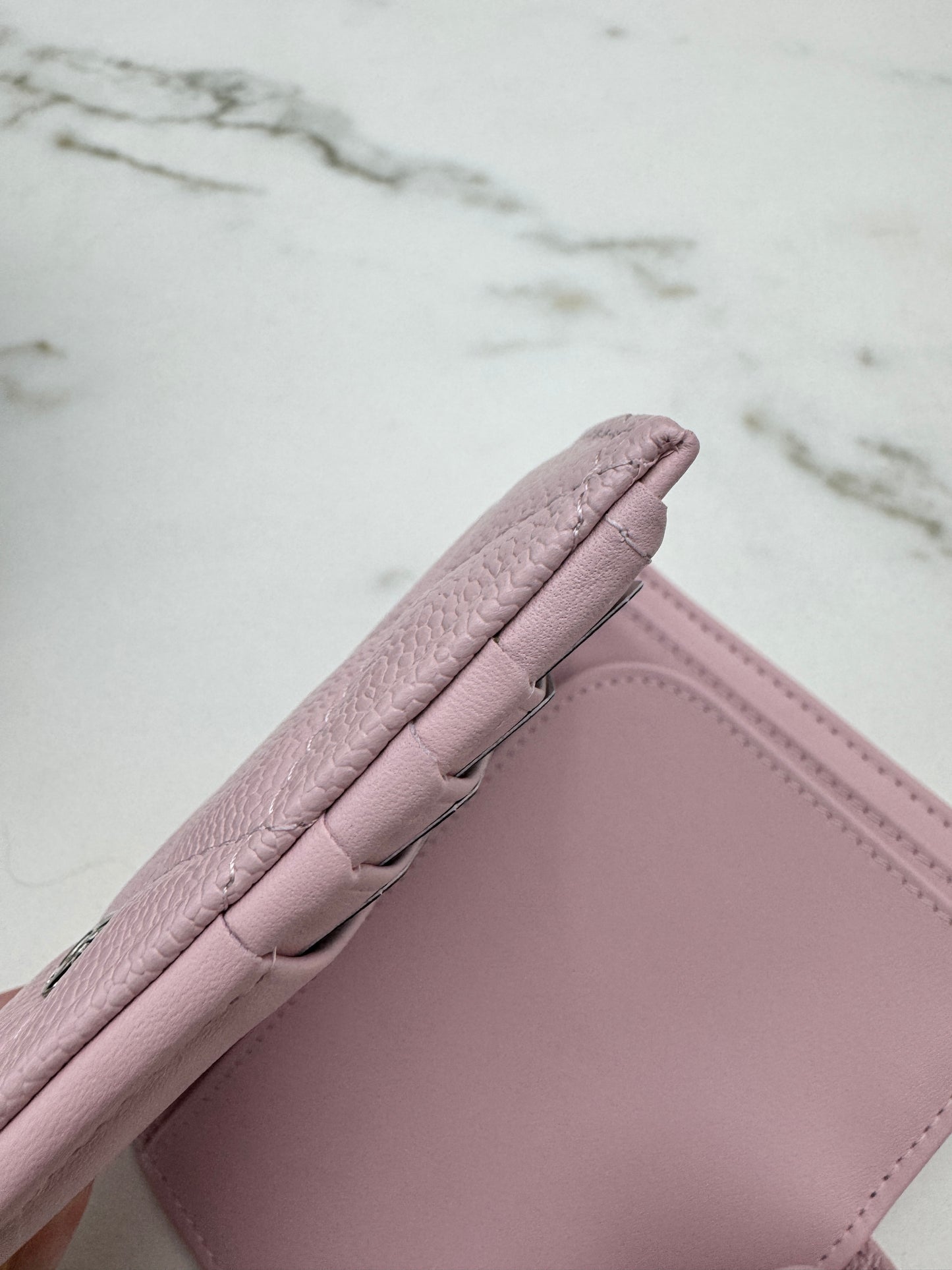 CHANEL Passport Holder 粉紅色