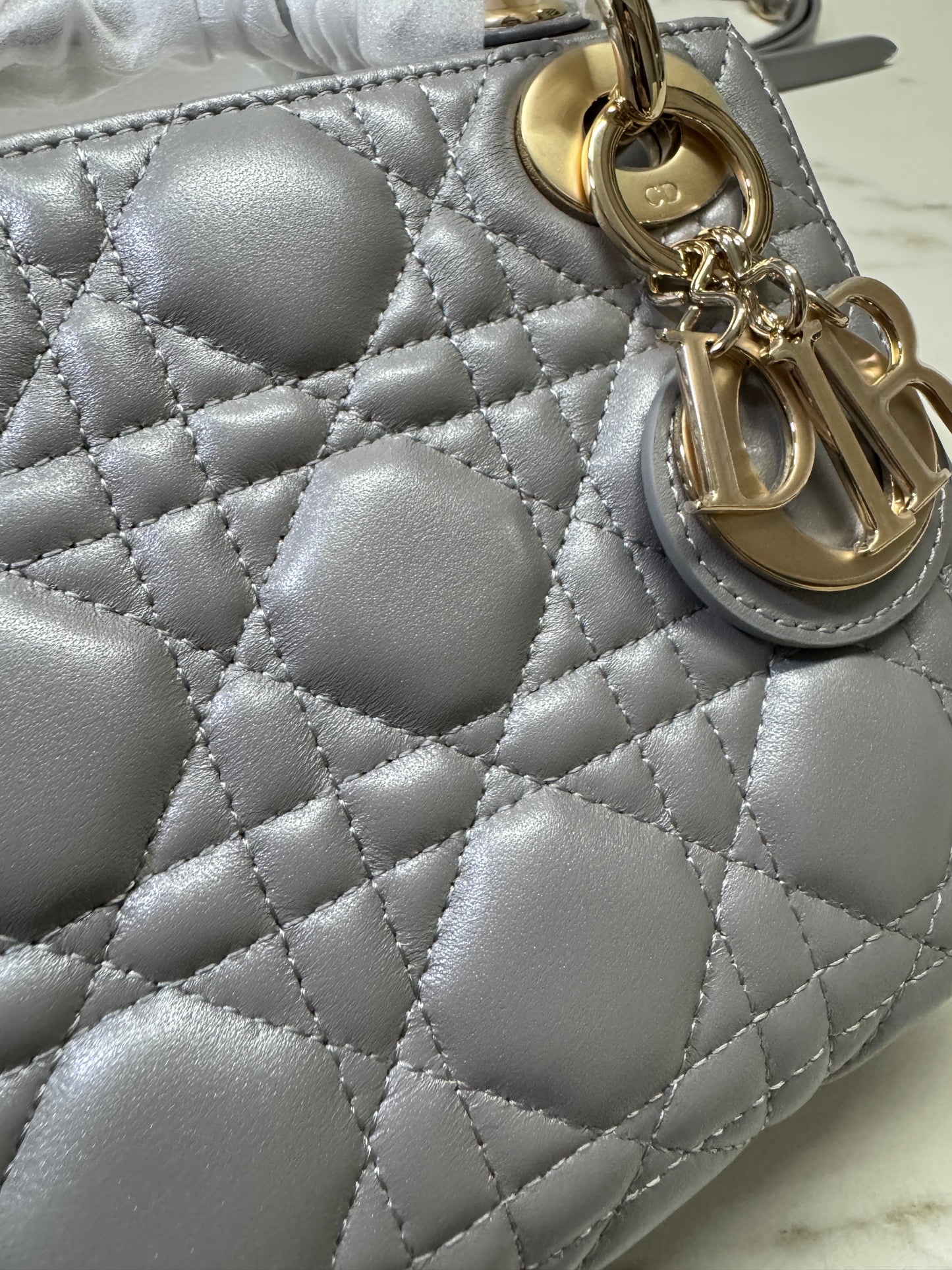 DIOR Lady Dior Mini 珠光灰