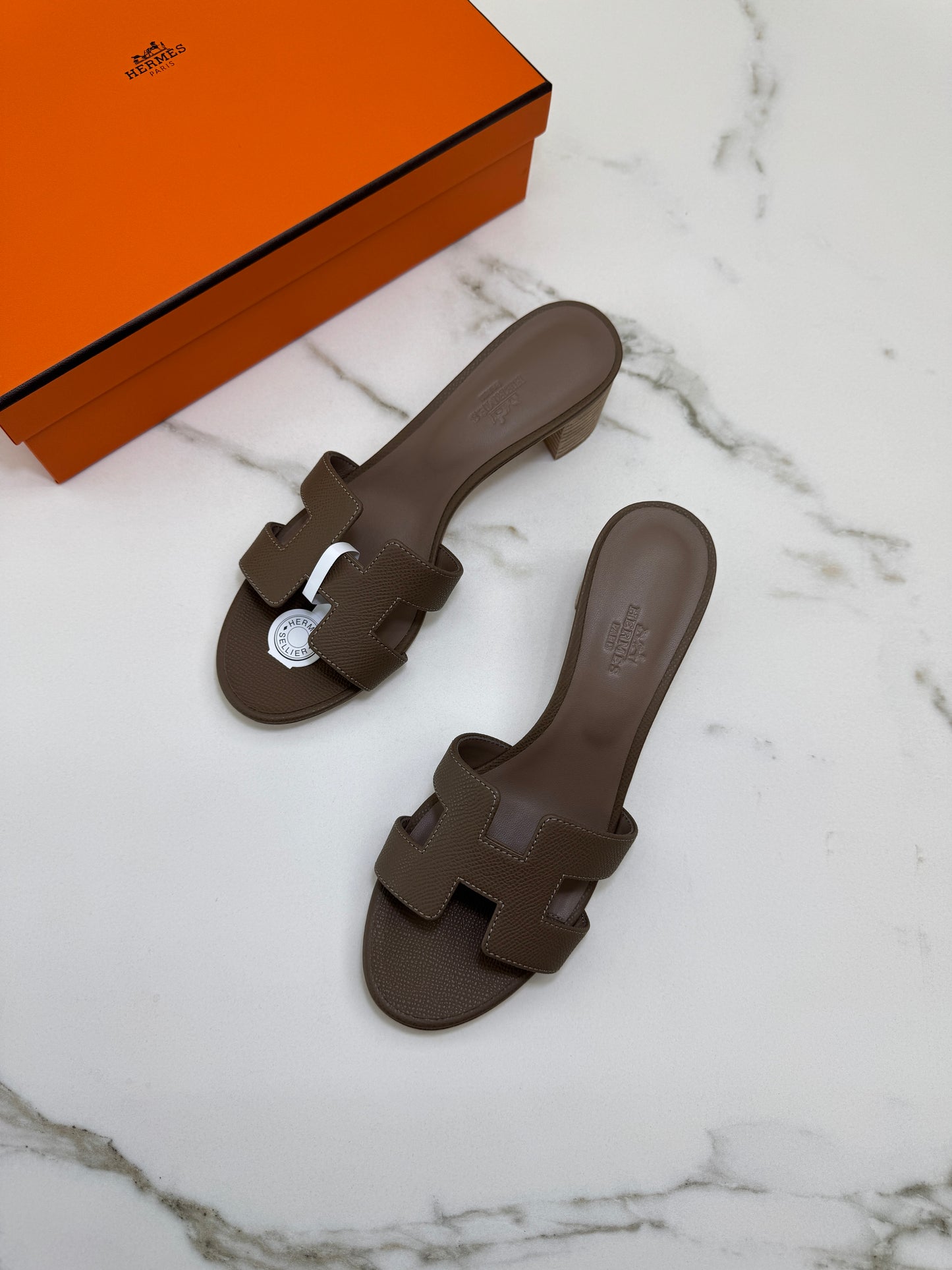 HERMES Oasis 大象灰 Etoupe
