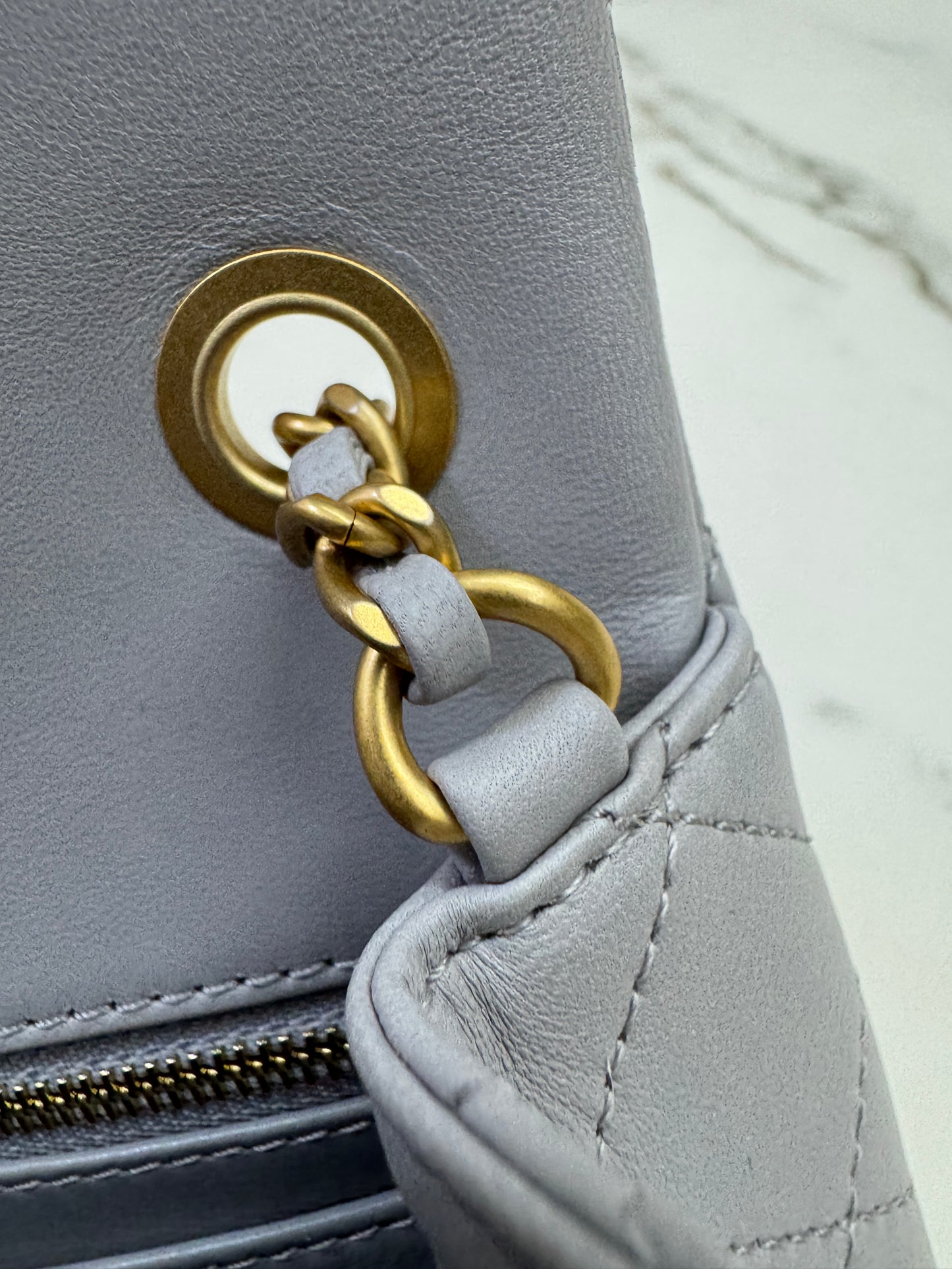 CHANEL Mini CF20 金球 淺灰色