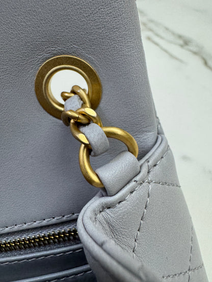 CHANEL Mini CF20 金球 淺灰色