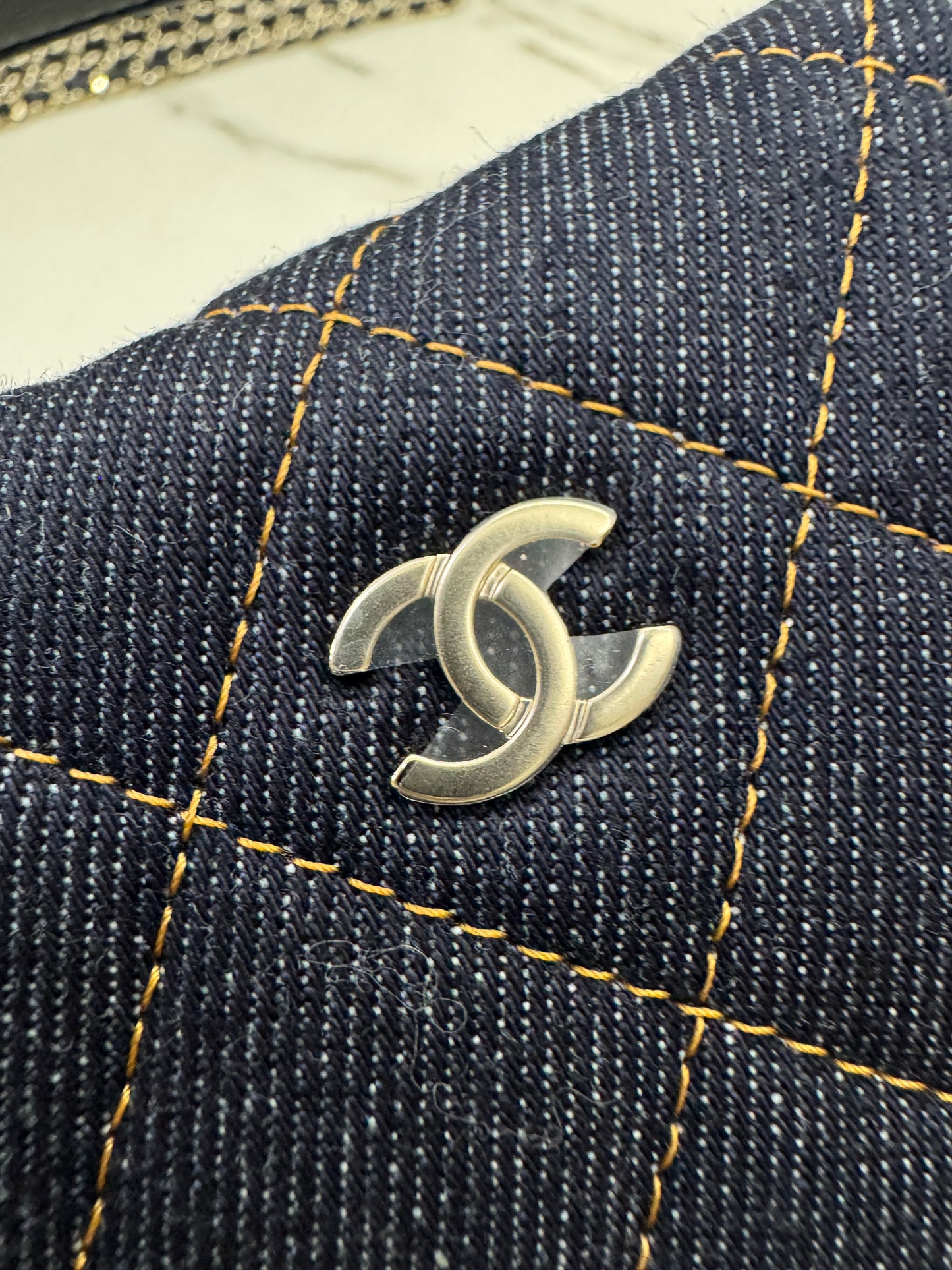 CHANEL 26P牛仔飯盒包