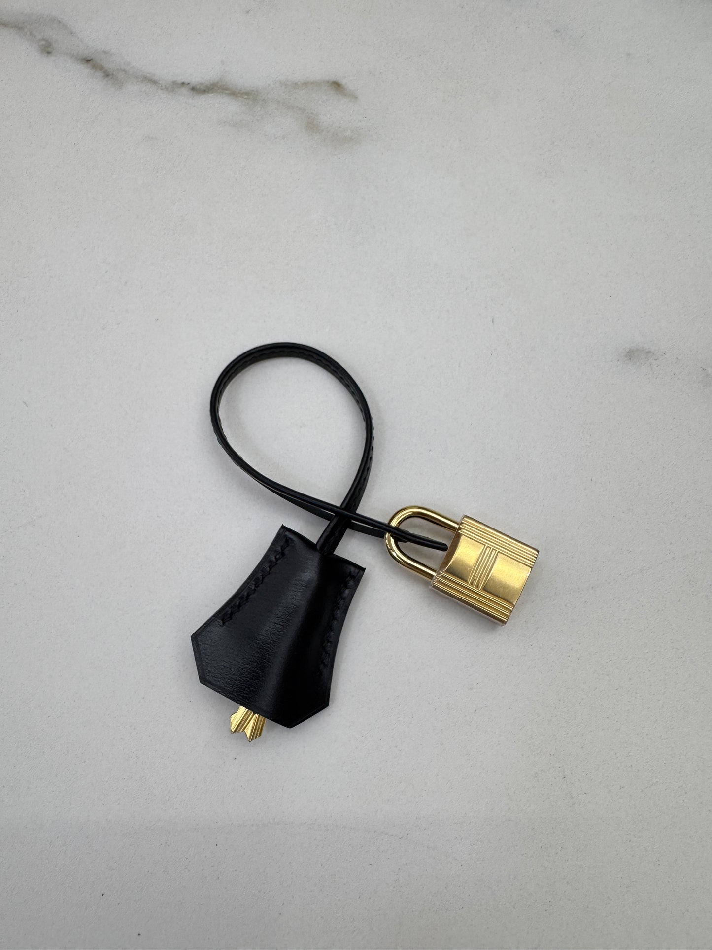 HERMES Kelly 25 黑色外縫金扣 Box Leather Sellier Noir GHW