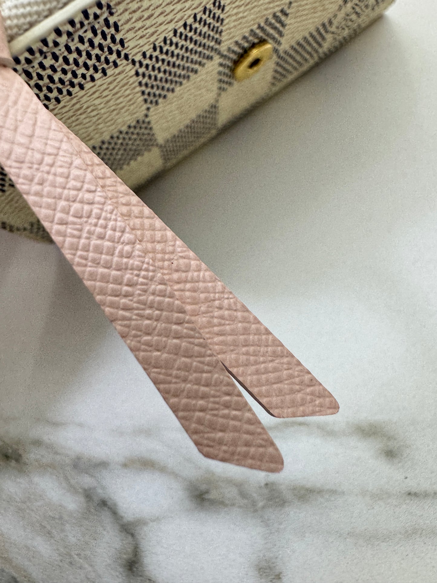 LV N64022 白棋盤三摺錢包 Victorine Wallet Damier Azur Canvas