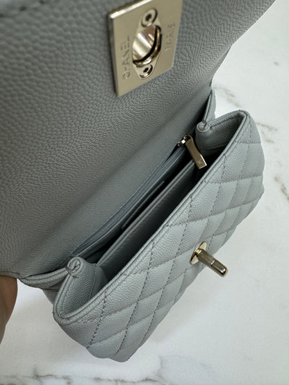 CHANEL Mini Cocohandle 霧霾藍/冰川藍 Cloud Blue