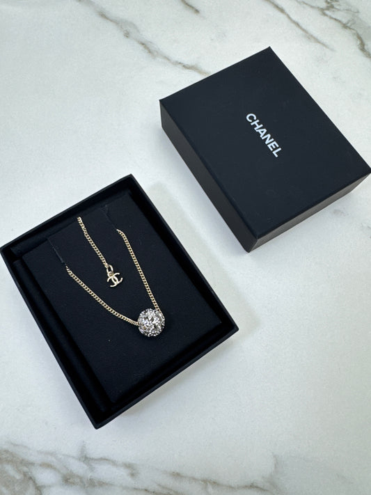 CHANEL 25A 水晶球項鏈