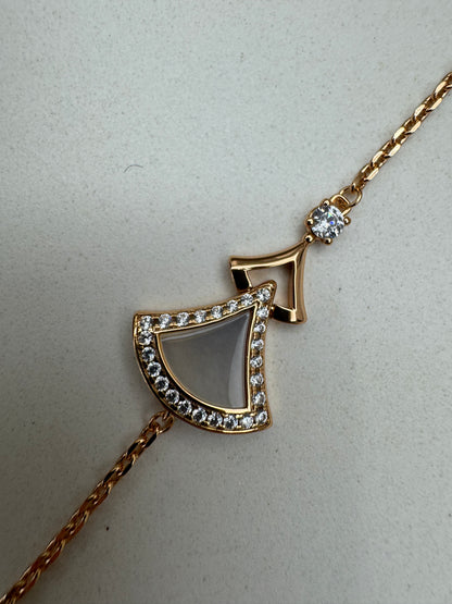 BVLGARI Diva’s Dream 手鏈