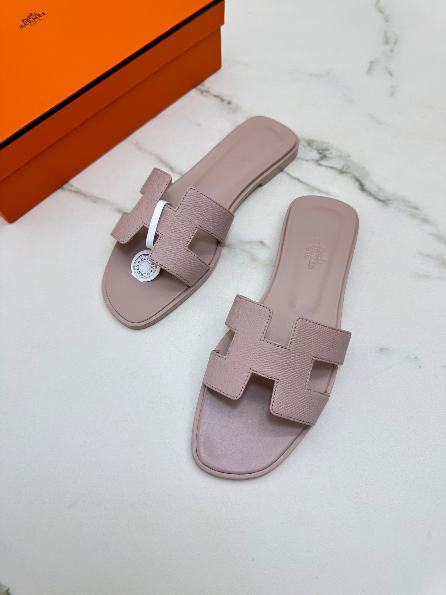 HERMES Oran 陶瓷粉 Rose Porcelaine