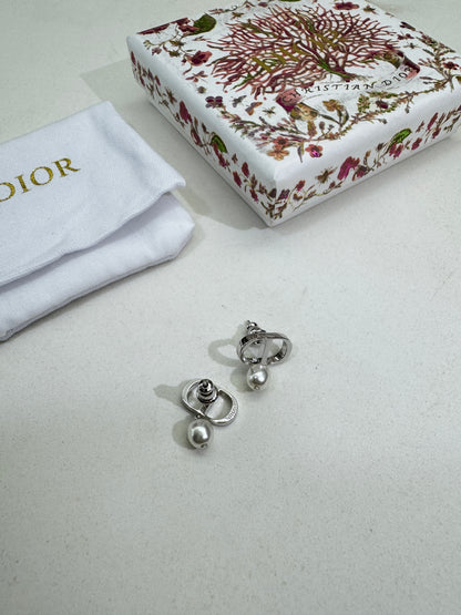 DIOR CD Petit 珍珠耳環 銀色