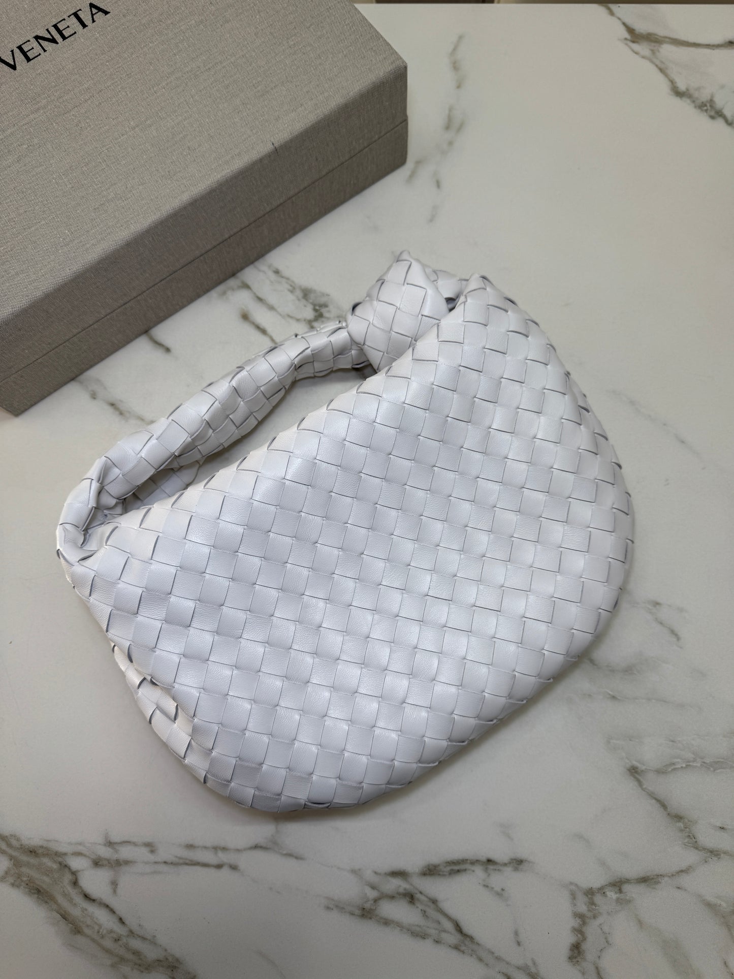 BV Jodie Small 白色